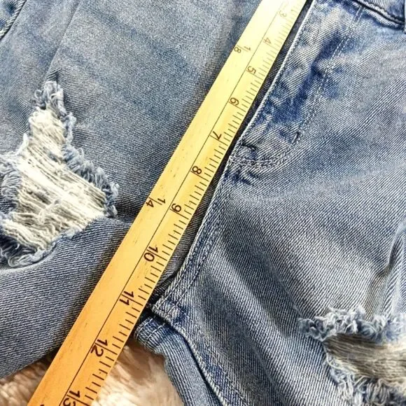 Tinseltown 7 Distressed Skinny Leg 5 Pocket Lightwash Stretch Denim Jeans 28W.. - Picture 10 of 10